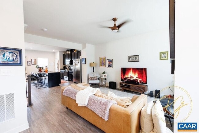 Building Photo - 3478 Steamer Dr