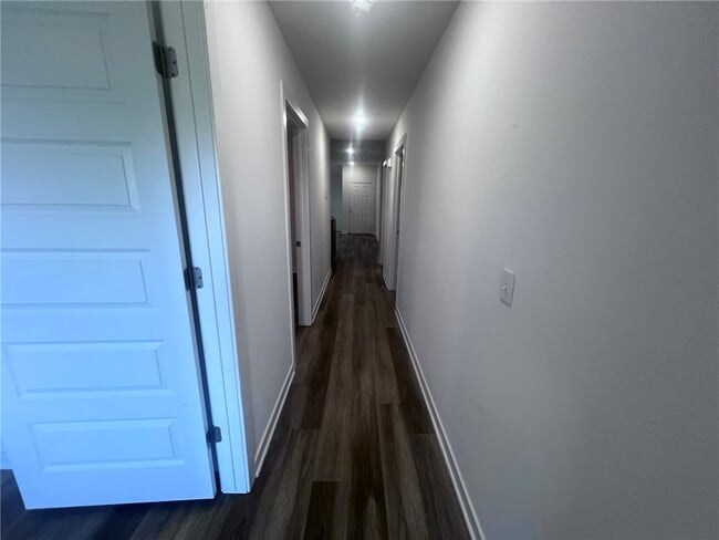 Building Photo - 2802 N Teresa Dr