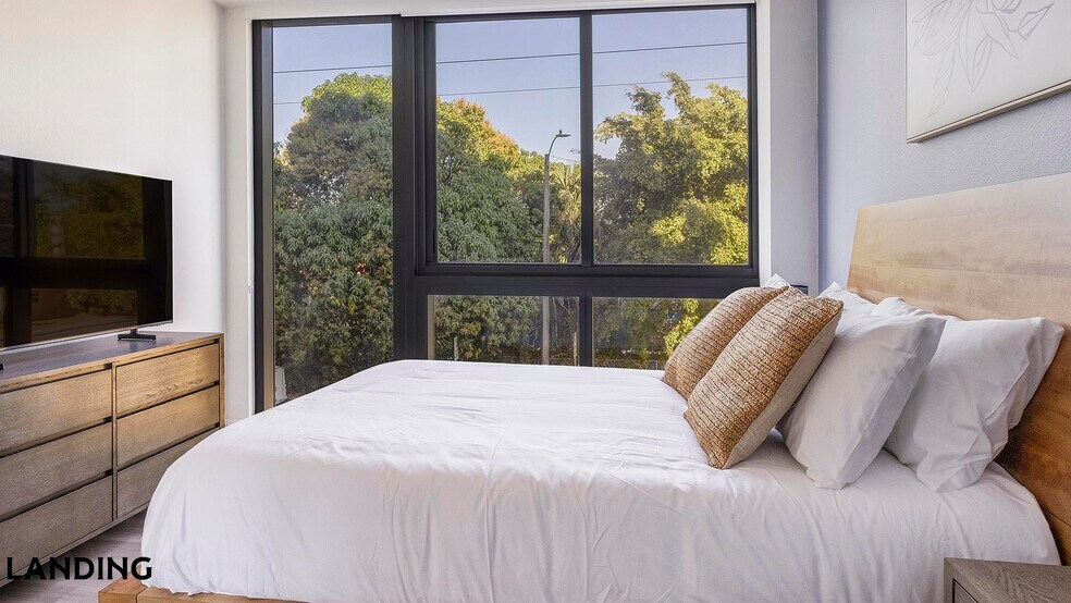 Building Photo - 3830 NW 11th St