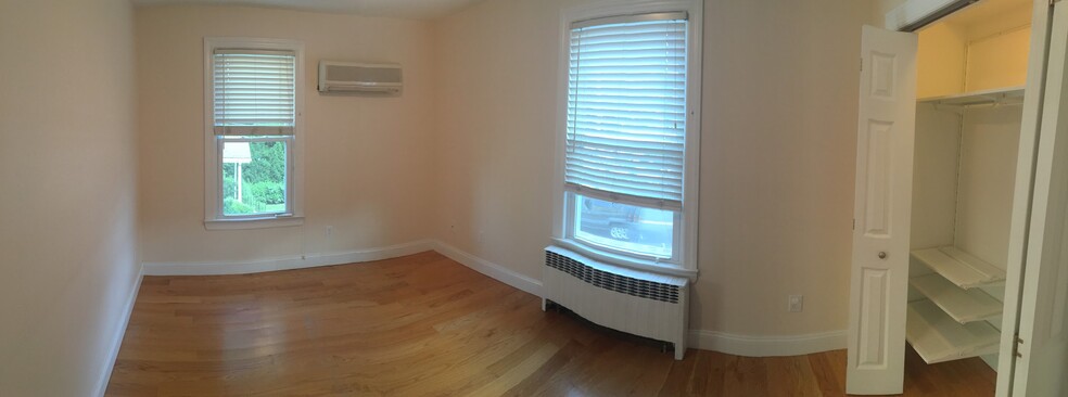 3rd Bed - 15 Old Field Point Rd