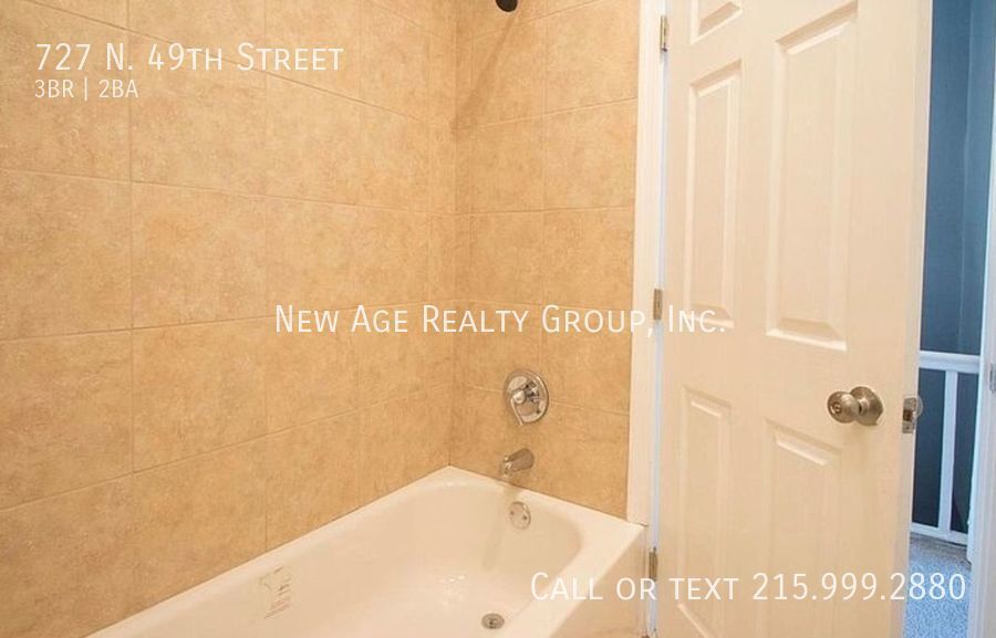 Building Photo - 727 N 49th St