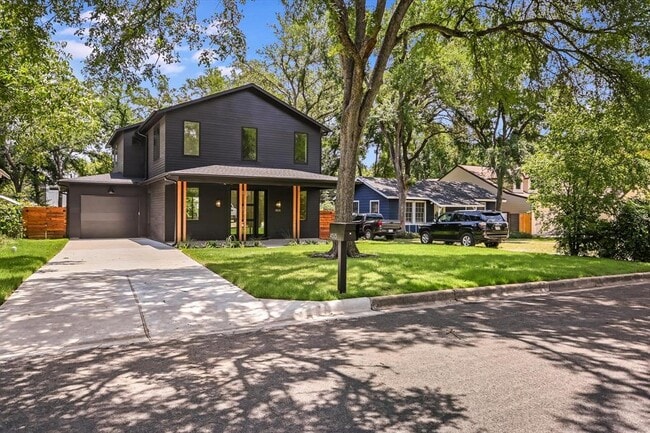 Building Photo - 4515 Jinx Ave