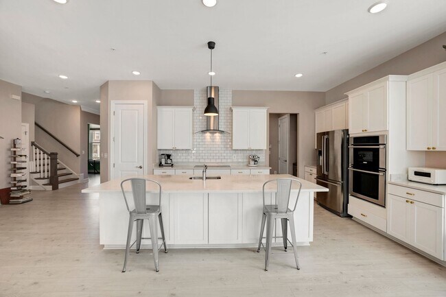 Building Photo - 2871 Broad Wing Dr