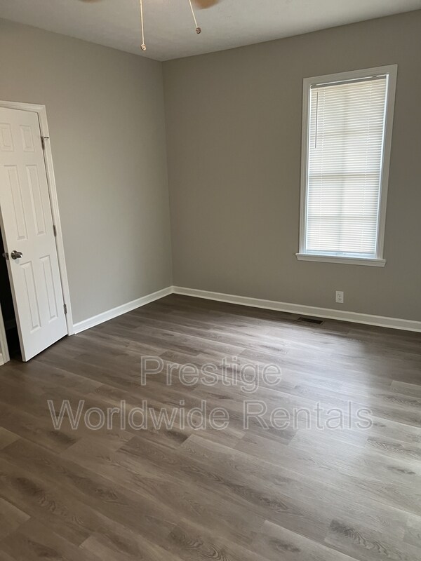 Building Photo - 4708 11th Ave