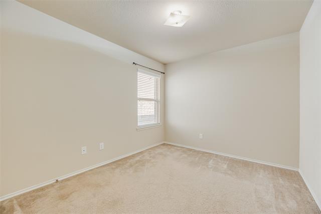 Building Photo - 1213 Rainer Dr