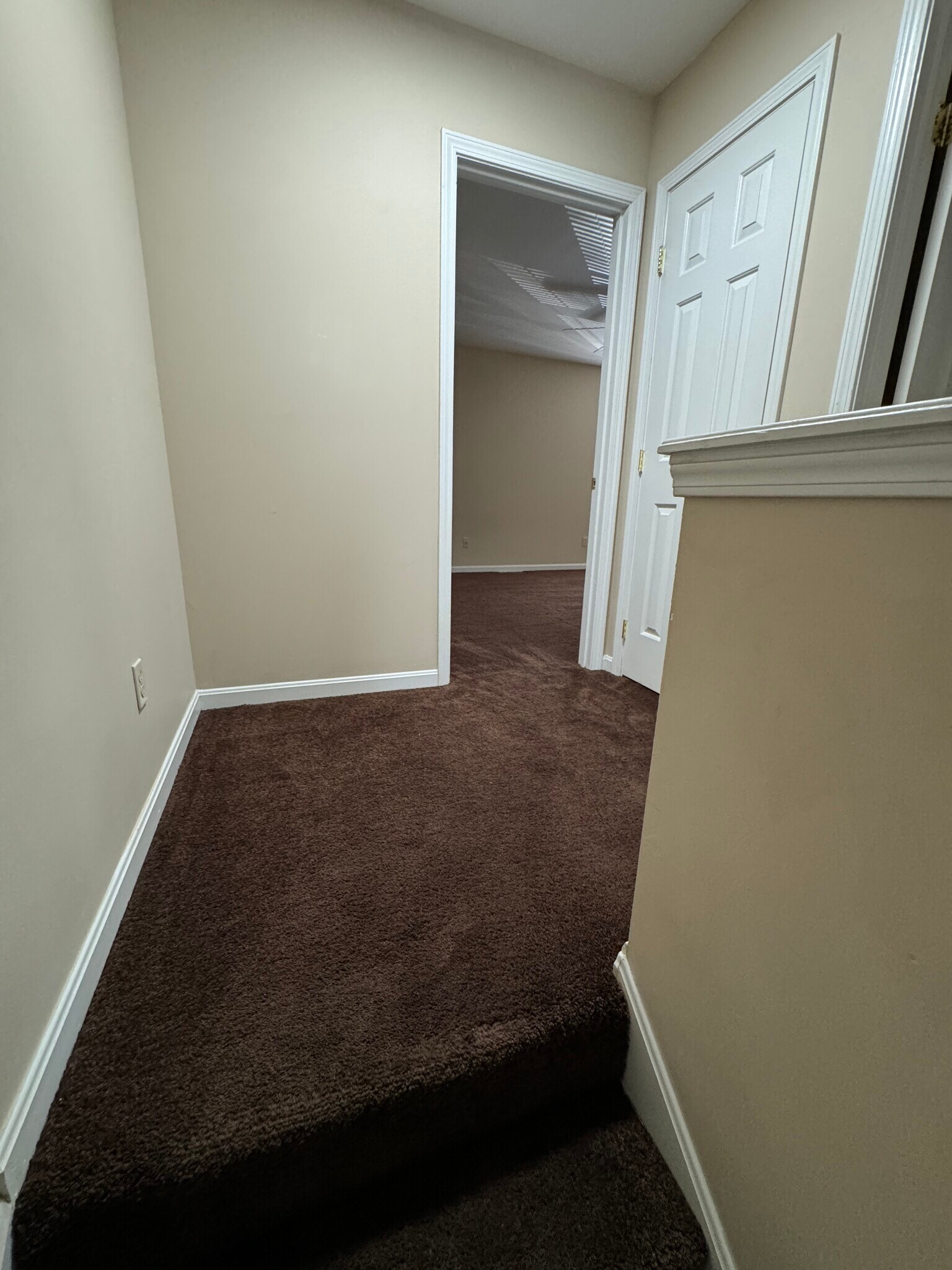 Building Photo - 2065 Leland Dr
