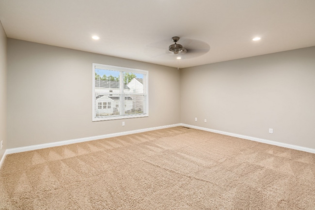 Building Photo - 294 McElhinny Ln