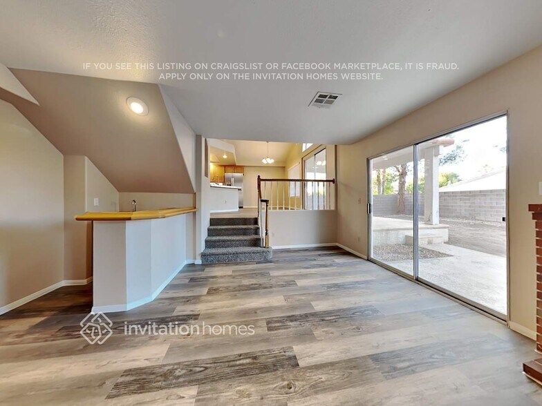 Building Photo - 2806 Via Bel Mondo St