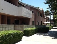 Building Photo - 1722 Toberman St