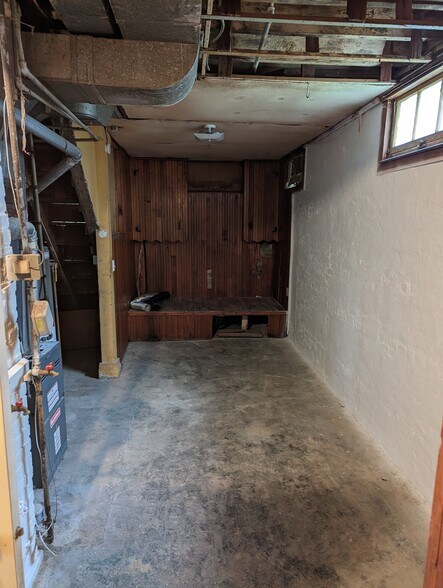 main level storage - 2325 S Clinton St