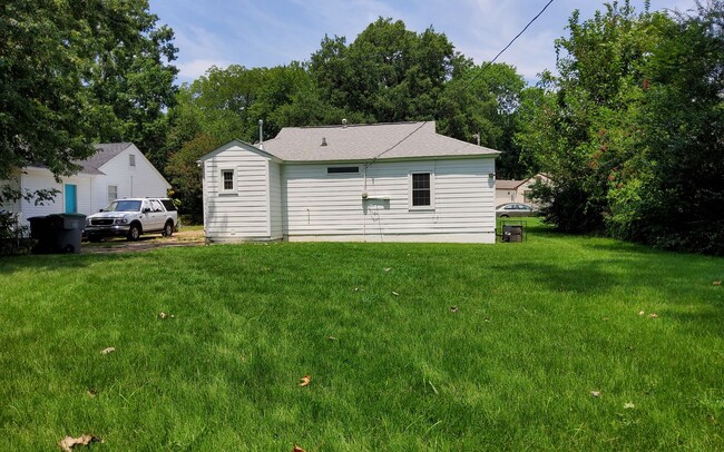 Building Photo - 4375 Deborah Ave