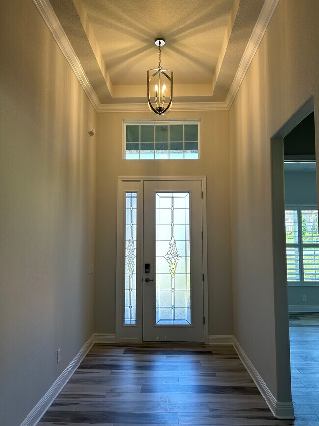 Building Photo - 509 W Doerr Path