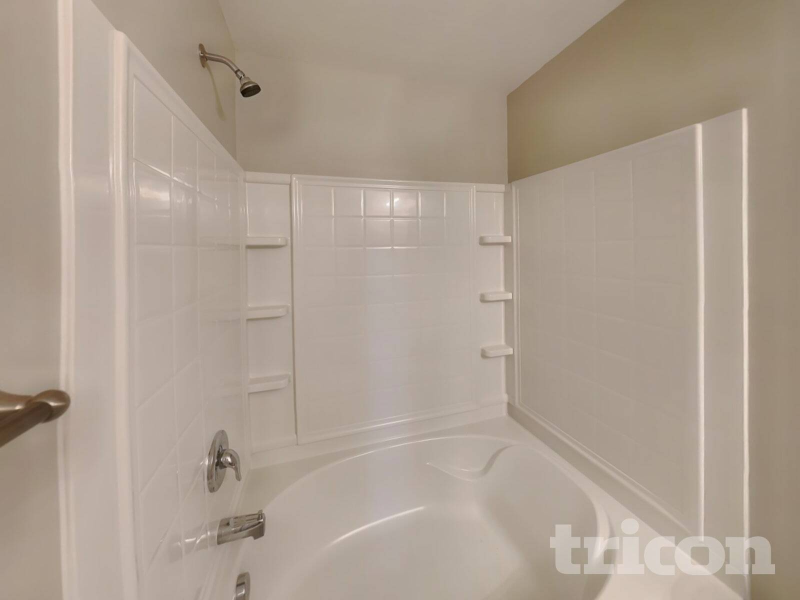 Building Photo - 113 Driftwood Ave