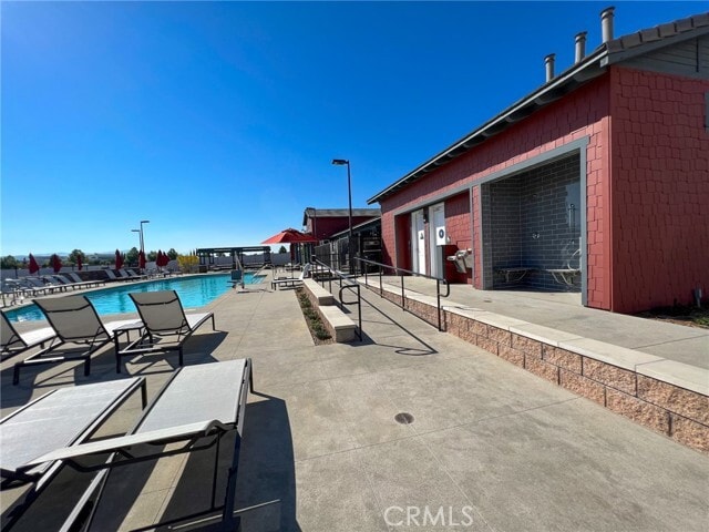 Building Photo - 40636 Birchfield Dr
