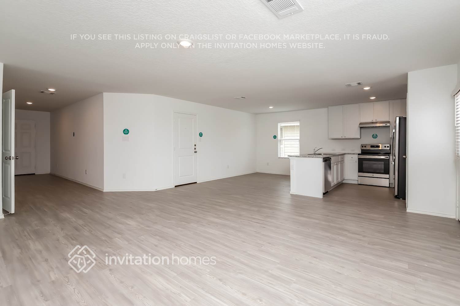 Building Photo - 129 Parish Ln