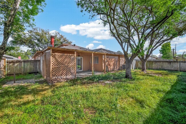 Building Photo - 20039 S Navaho Trail