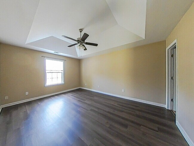 Building Photo - 1739 Elizabeth St