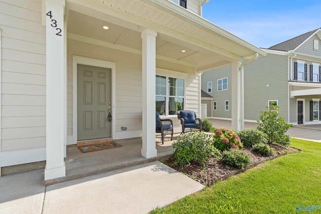 Building Photo - 432 Summit Lakes Dr