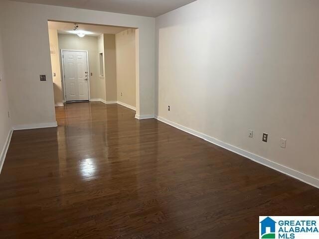 Building Photo - 401 20th St S