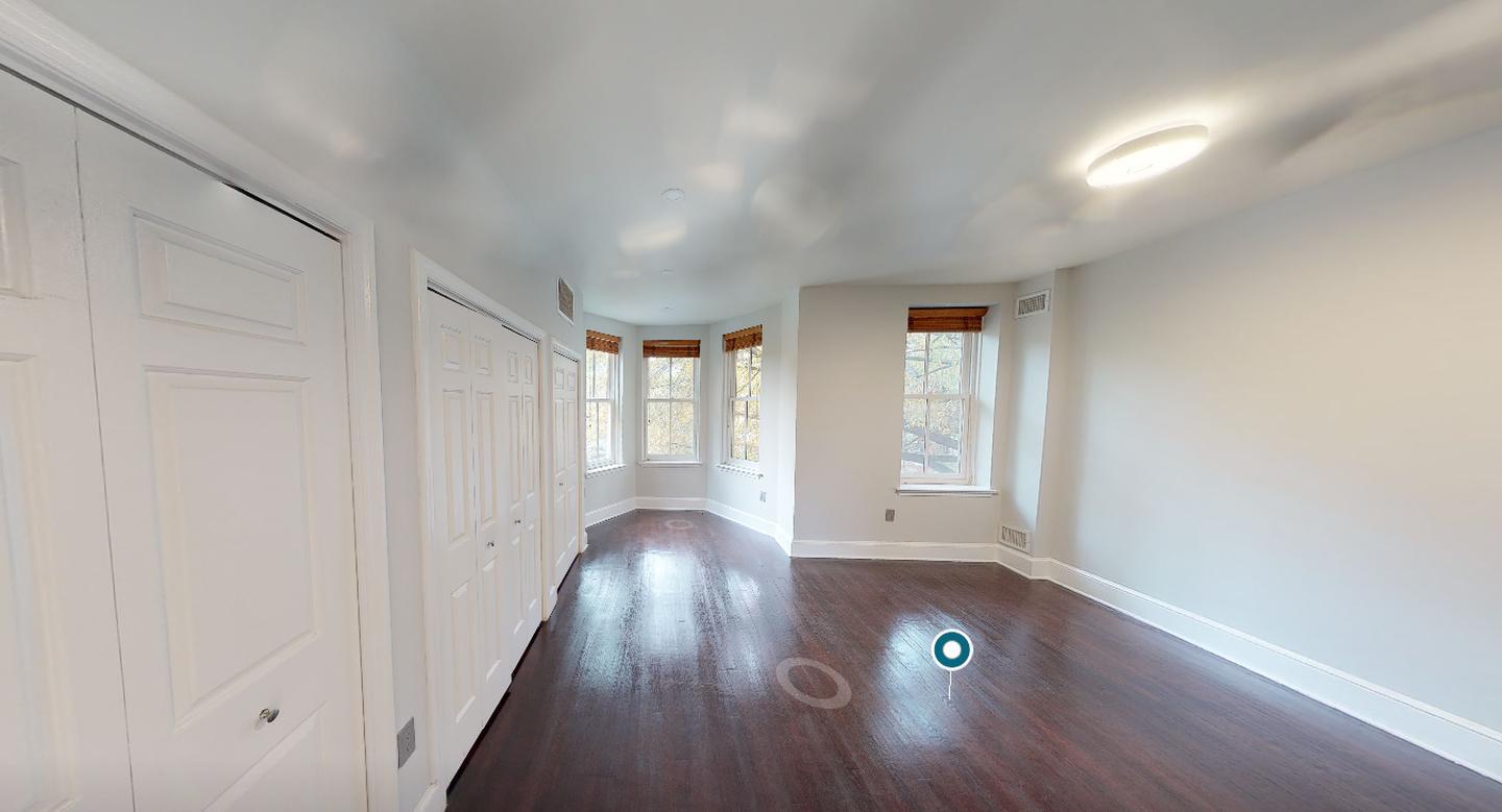 Building Photo - 1413 Q St NW