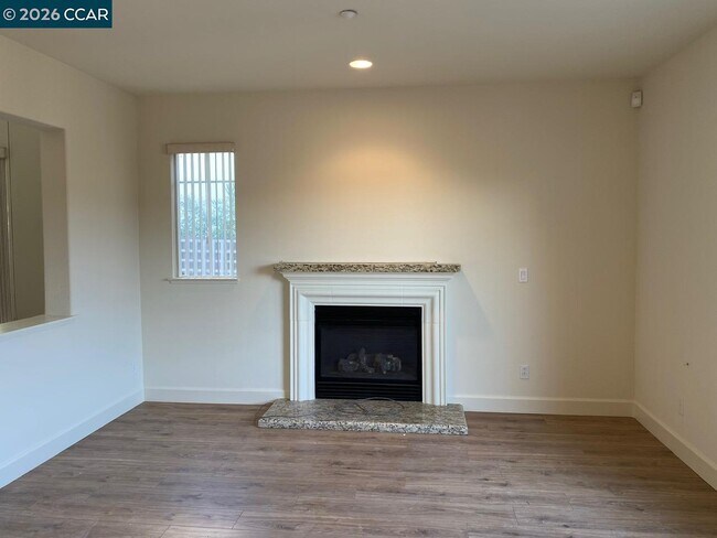 Building Photo - 171 Shadowhill Cir