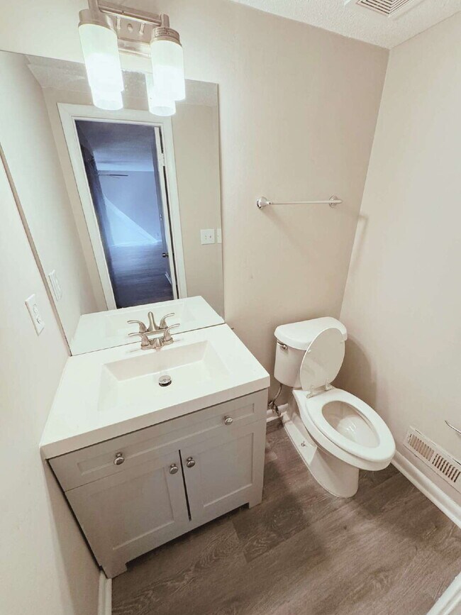 Building Photo - 2553 Terrace Trail