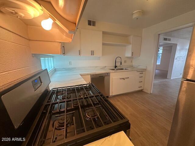 Building Photo - 1101 E Bethany Home Rd