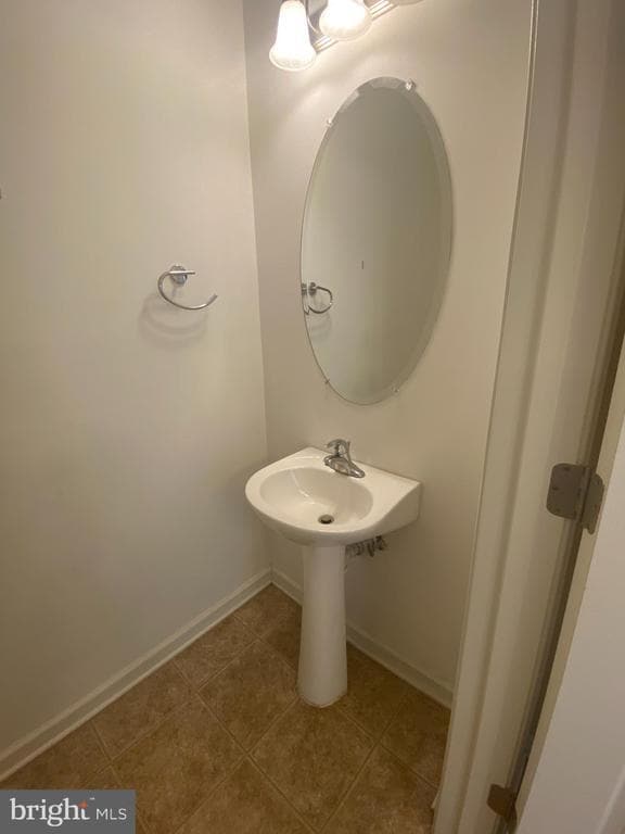 Building Photo - 50 Ran Rue Drive