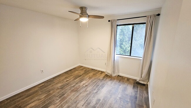 Building Photo - 5231 Bantry Dr