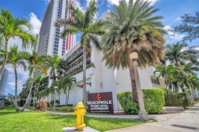 Building Photo - 2602 Halladale cu-T3105