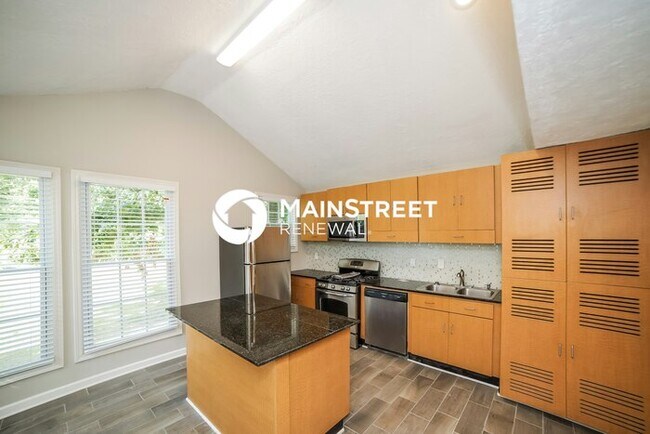 Building Photo - 3 Bedroom Pet-Friendly Home in Powder Springs, GA with Main Street Renewal