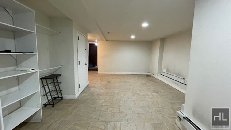 Building Photo - 1860 Prospect Pl