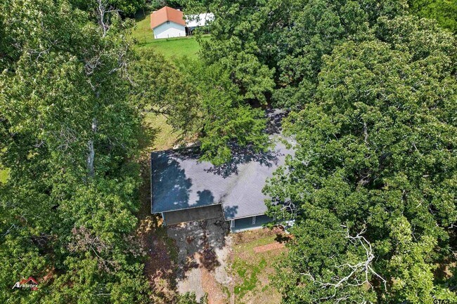 Building Photo - 1307 Ash Ln
