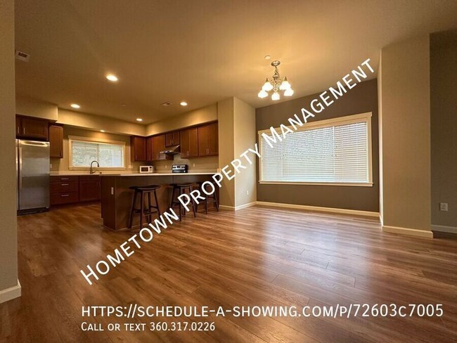 Building Photo - 3 Bedroom 2.5 Bath Condo on Briggs Drive -...