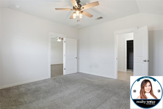 Building Photo - 224 Gidran Trail