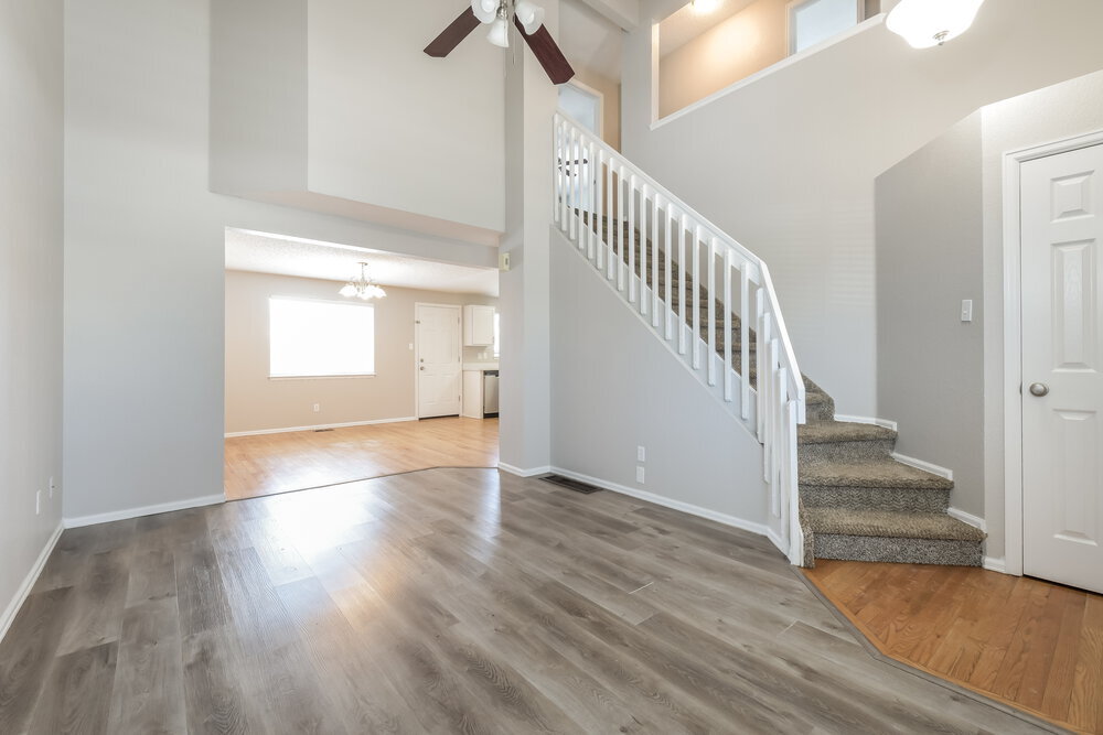 Building Photo - 13587 Bellaire St