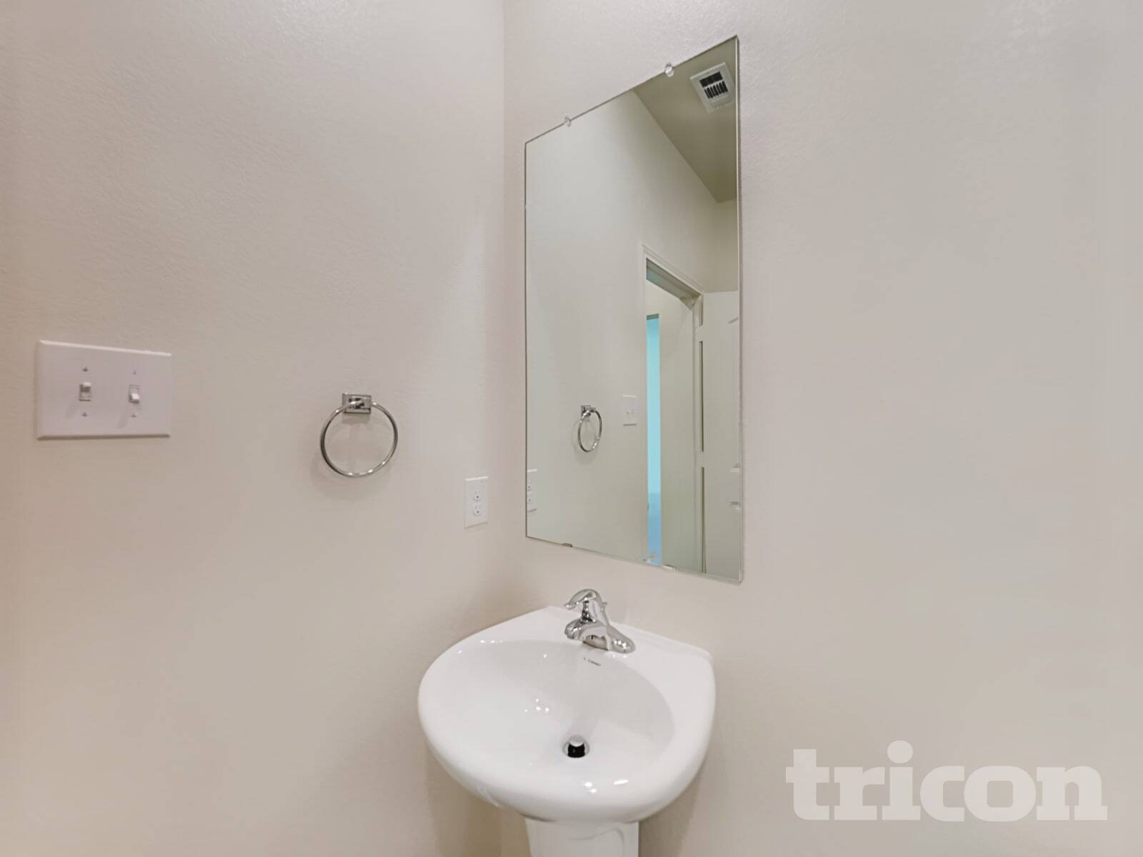 Building Photo - 11769 Alcoser Ct