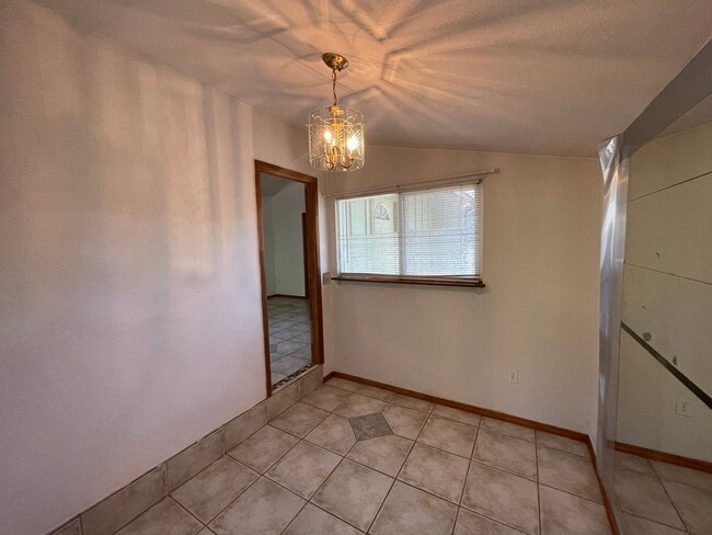 Building Photo - Haku Hale Ohana