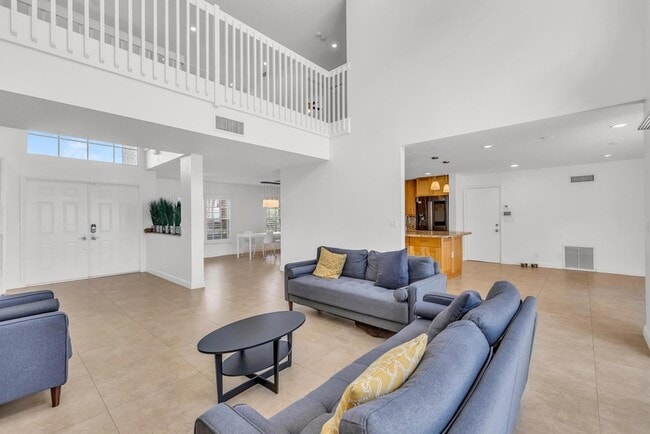Building Photo - 10694 Wheelhouse Cir