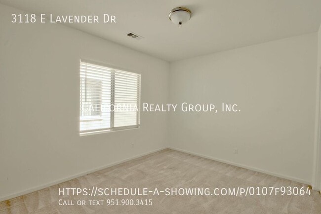 Building Photo - 3118 E Lavender Dr