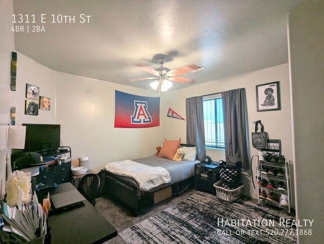 Building Photo - 1311 E 10th St