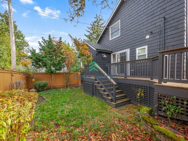 Building Photo - A beautiful 3 bed and 2 bathroom house for...