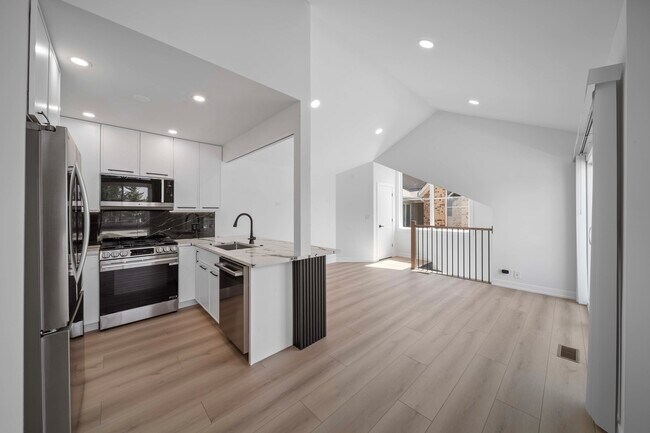 Building Photo - 1263 Ranchview Ct