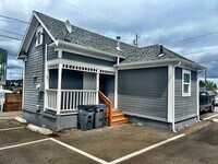 Building Photo - 880 Burwell St
