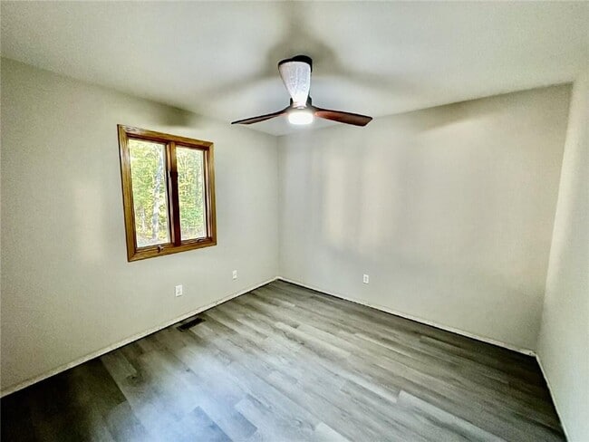 Building Photo - 25 N Cerney Ln