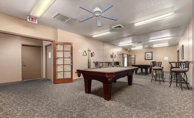 Building Photo - "Chic & Cozy 2-Bed, 2-Bath Furnished Retreat with Granite Elegance in Glendale Steps from Banner ...