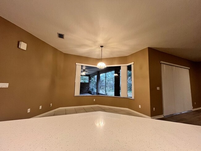 Building Photo - 4/3 Executive Brick Home