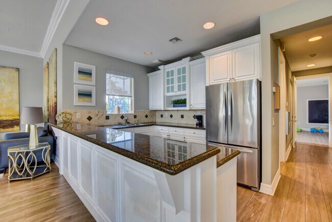 Building Photo - 19211 N Creekshore Ct