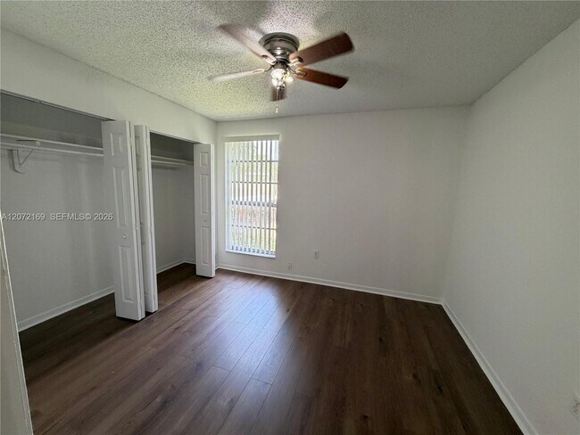 Building Photo - 11101 Royal Palm Blvd
