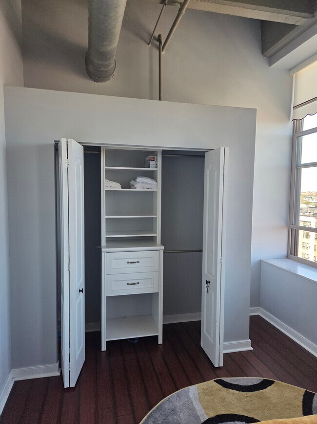 Building Photo - 511 N Broad St